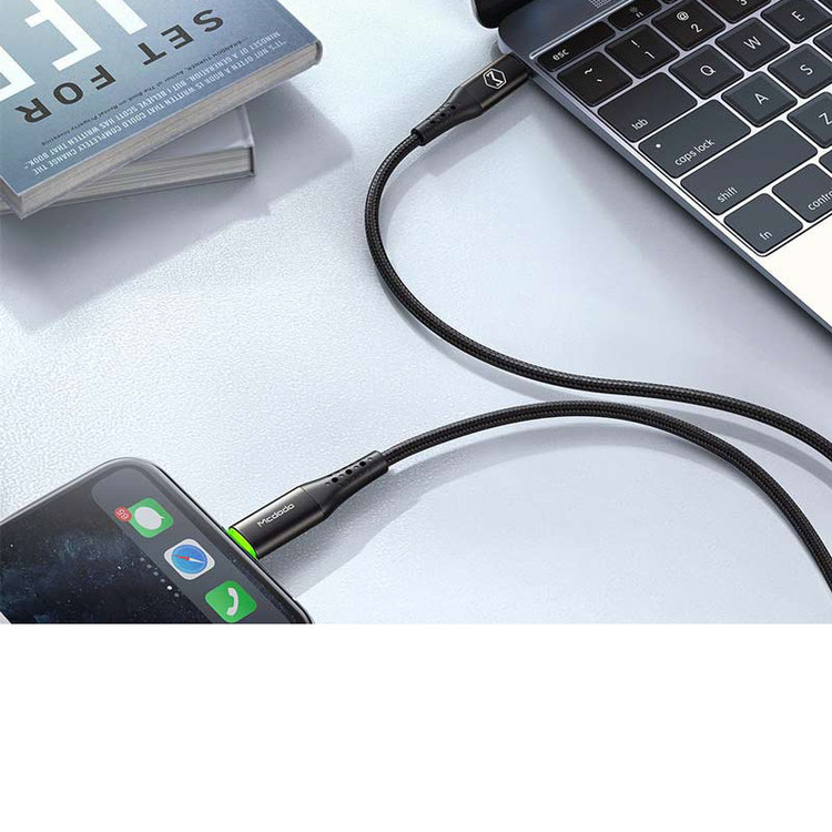 کابل تبدیل USB-C به لایتنینگ مک دودو مدل Auto Power Off CA-7360-M01 طول 1.2 متر