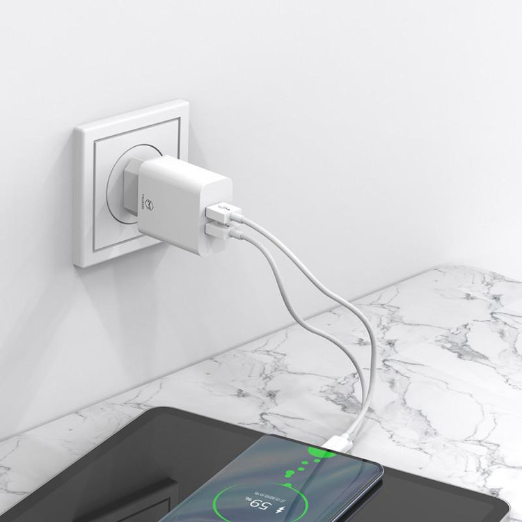 شارژر دیواری مک دودو مدل CH-6721 به همراه کابل تبدیل USB-C