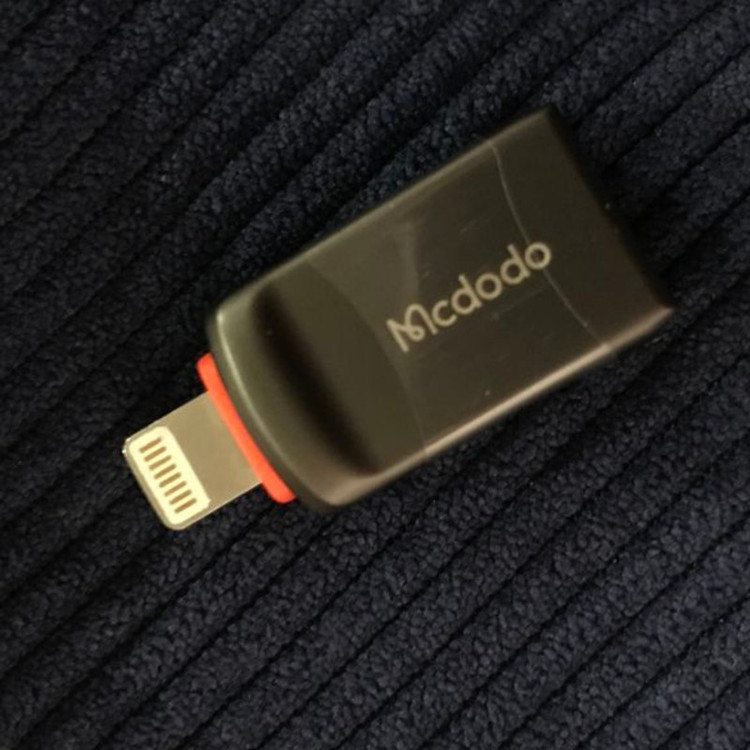 مبدل USB به لایتنینگ مکدودو مدل OT-8661