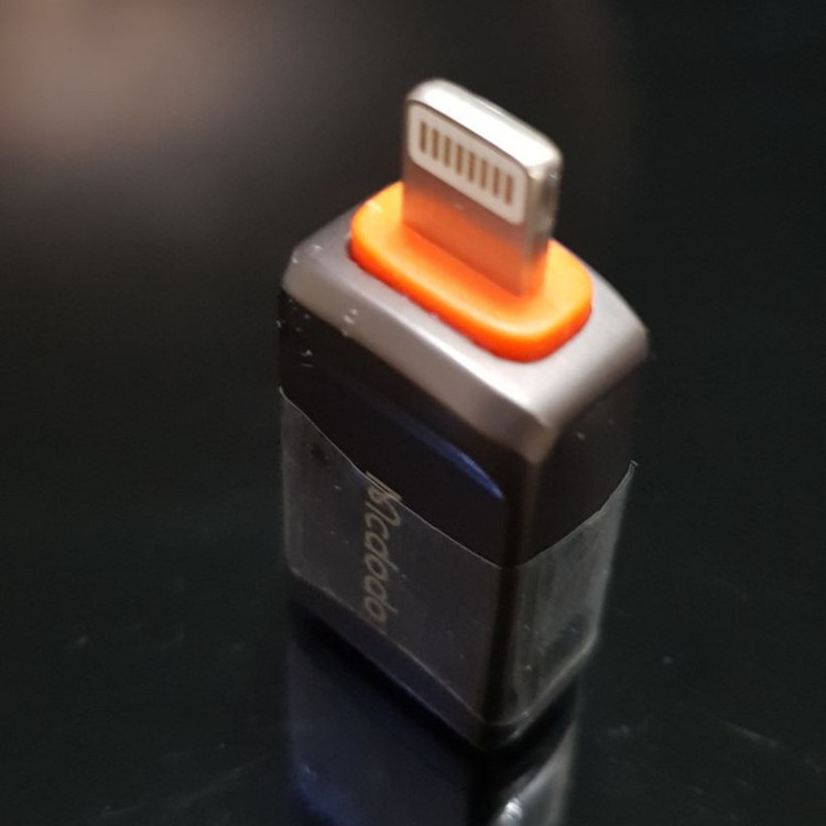 مبدل USB به لایتنینگ مکدودو مدل OT-8661