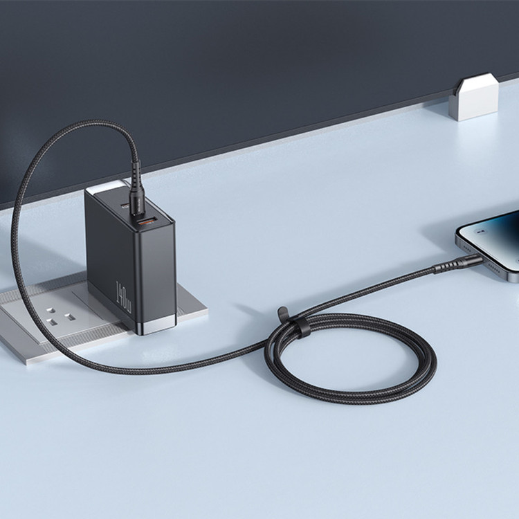 کابل تبدیل USB-C به لایتنینگ مک دودو مدل C563O طول 0.2 متر
